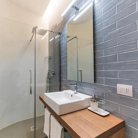 A Misura Duomo & - Ls B&B