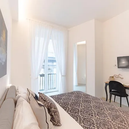 A Misura Duomo & - Ls Bed and breakfast *