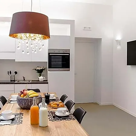 Bed and breakfast A Misura Duomo & - Ls 4*